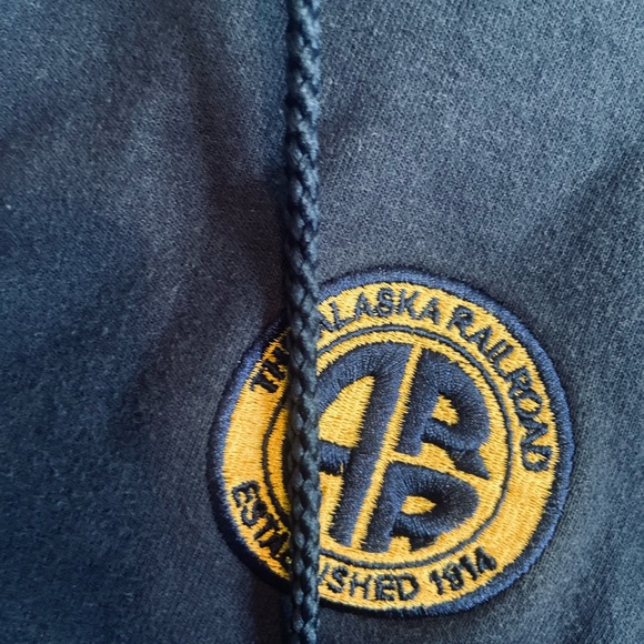 Alaska railroad zip up - Picture 2 of 4